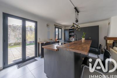 Maison - 102 m² - 4 pièces