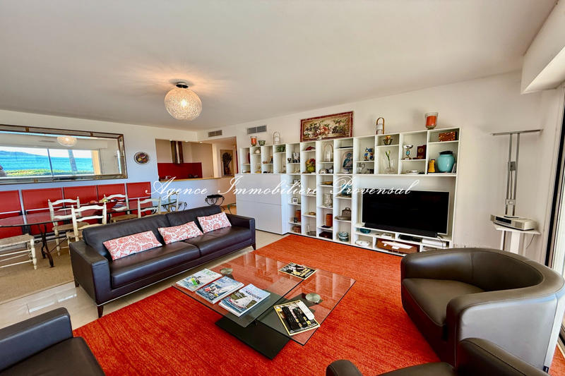 Appartement - 106 m² - 4 pièces