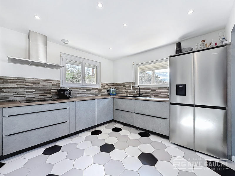 Maison - 127 m² - 5 pièces