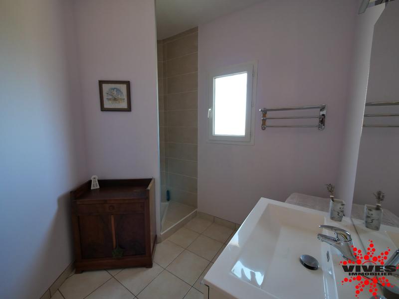 Villa - 213 m² - 6 pièces