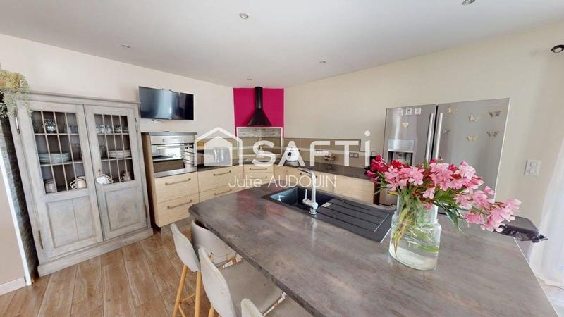 Maison - 188 m² - 7 pièces