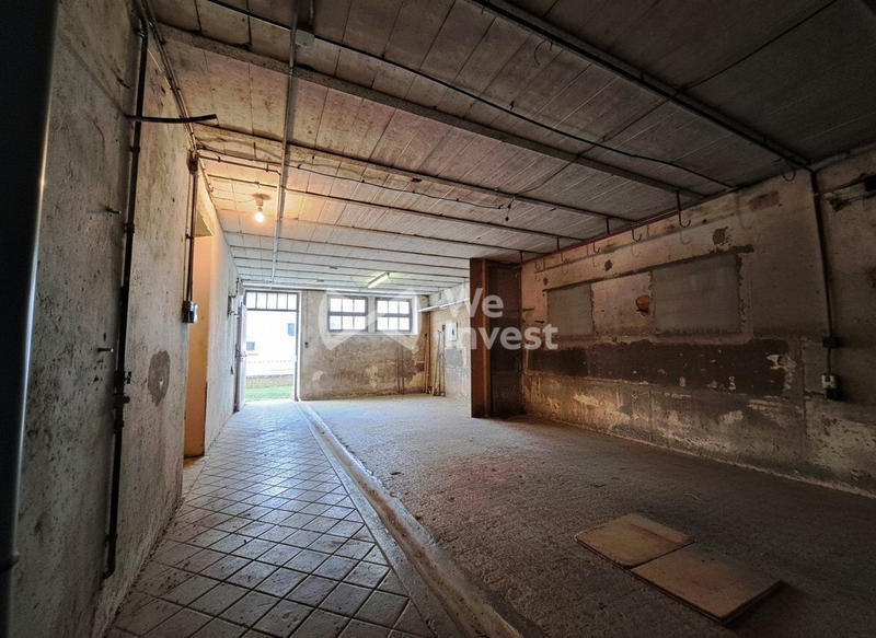 Maison - 213 m² - 8 pièces