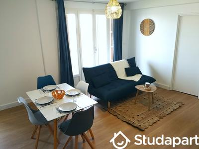 Chambre - 15 m² - 1 pièce