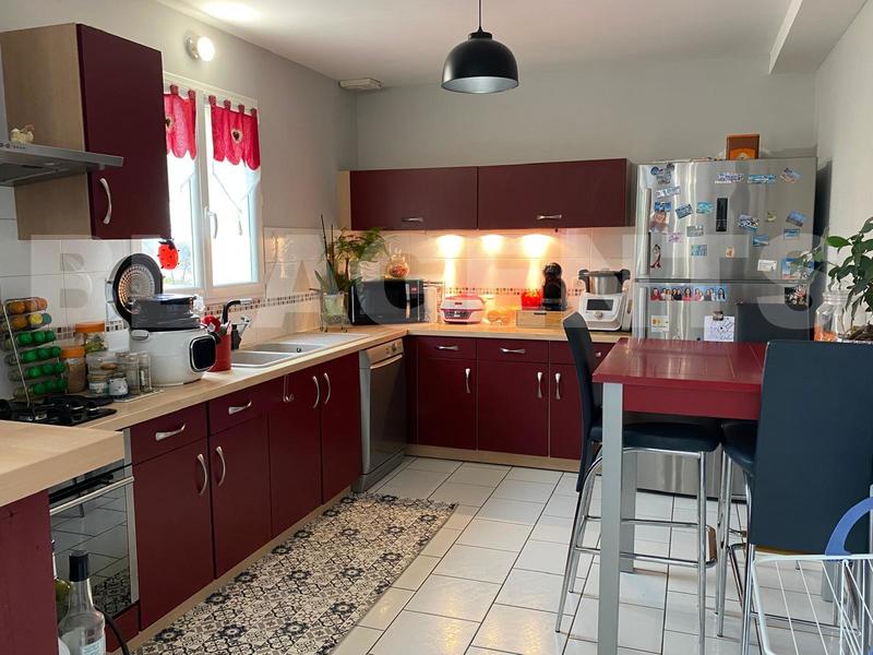 Pavillon - 111 m² - 6 pièces