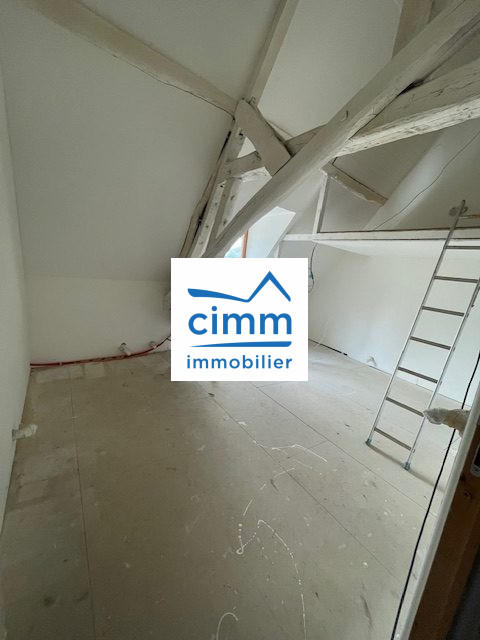 Maison traditionnelle - 130 m² - 6 pièces