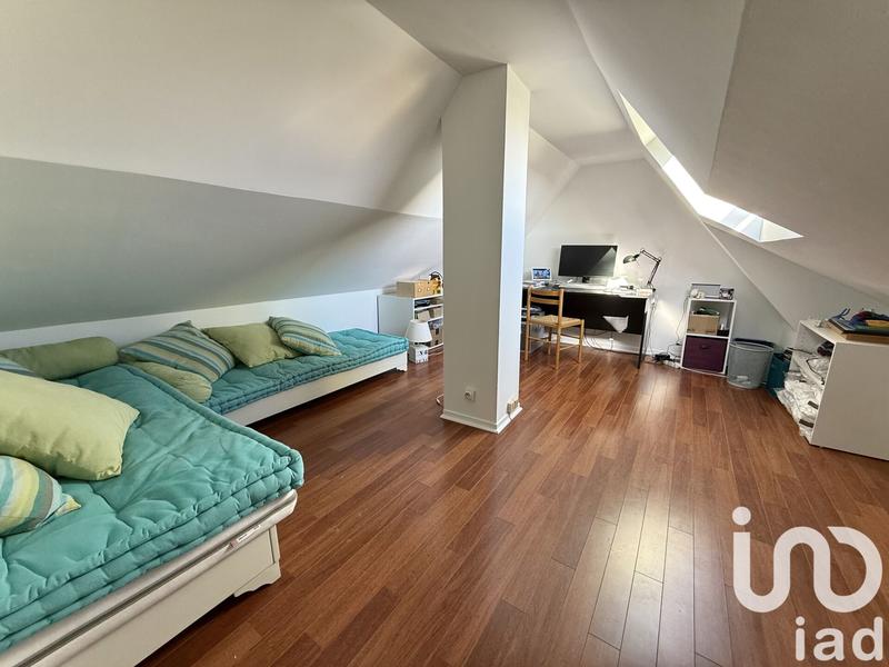 Maison - 178 m² - 7 pièces