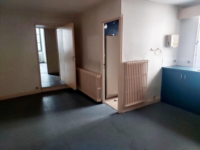 Immeuble - 165 m² - 9 pièces