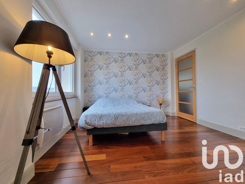 Appartement - 111 m² - 6 pièces