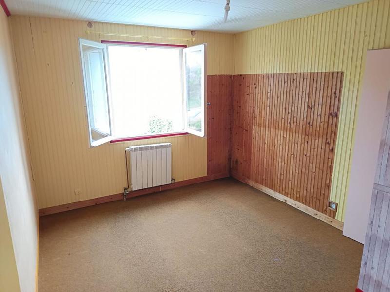 Maison - 96 m² - 6 pièces