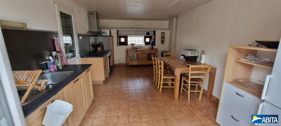 Maison - 121 m² - 6 pièces