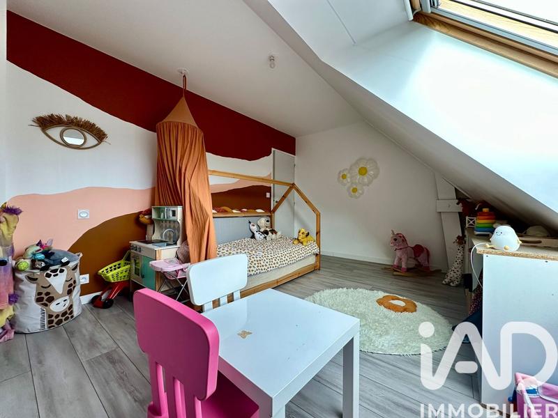 Maison - 97 m² - 5 pièces