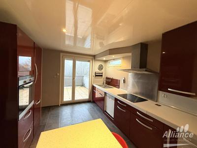 Maison - 120 m² - 6 pièces