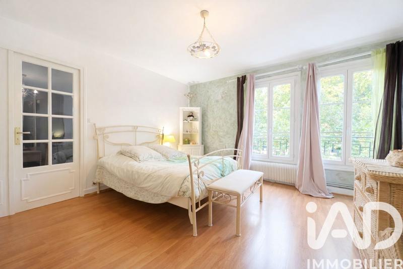 Appartement - 150 m² - 4 pièces
