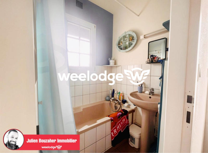 Maison - 84 m² - 6 pièces