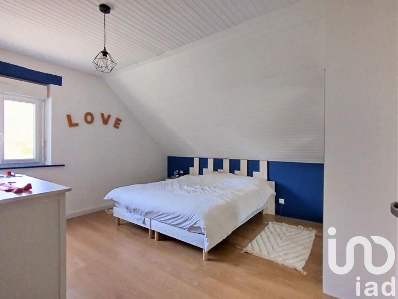 Maison - 223 m² - 8 pièces