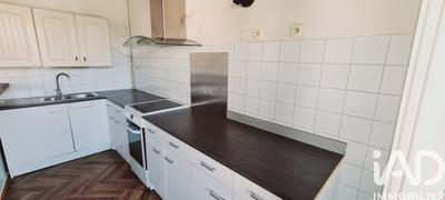 Maison - 147 m² - 8 pièces