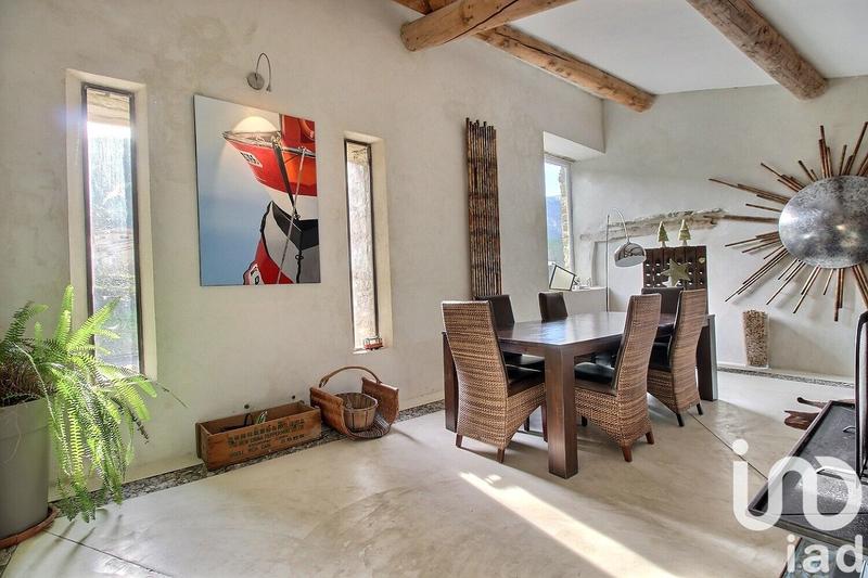 Maison de campagne - 132 m² - 3 pièces
