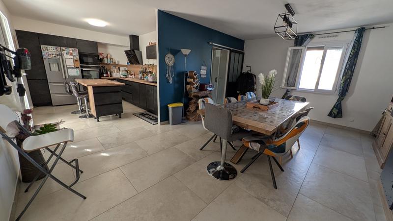 Maison - 110 m² - 5 pièces