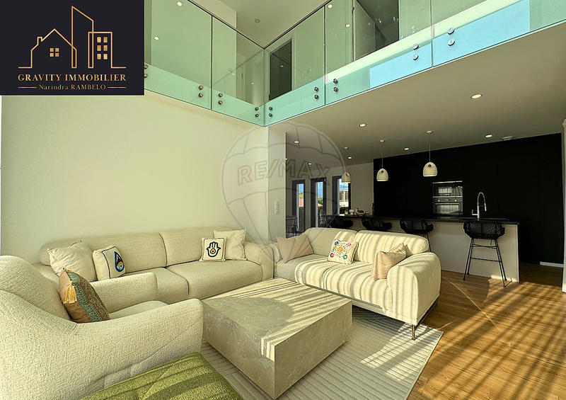 Maison - 151 m² - 5 pièces