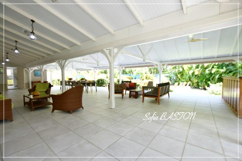 Maison - 231 m² - 7 pièces