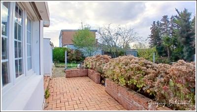 Maison - 102 m² - 6 pièces