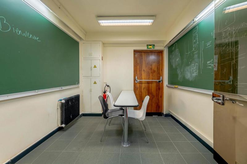 Local commercial - 299 m²