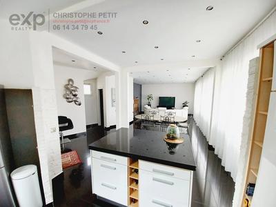 Maison - 150 m² - 7 pièces
