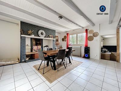 Maison - 95 m² - 4 pièces