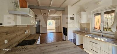 Maison traditionnelle - 133 m² - 6 pièces