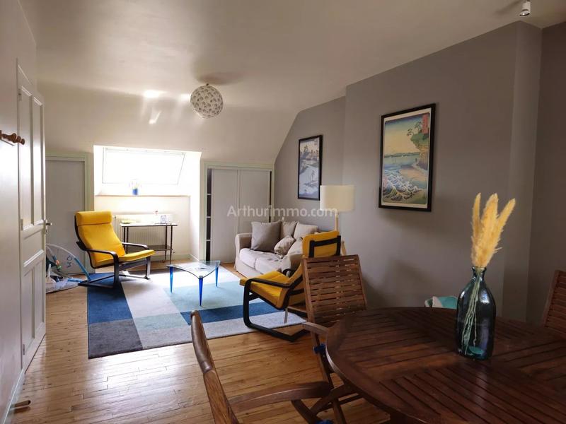 Maison - 180 m² - 7 pièces