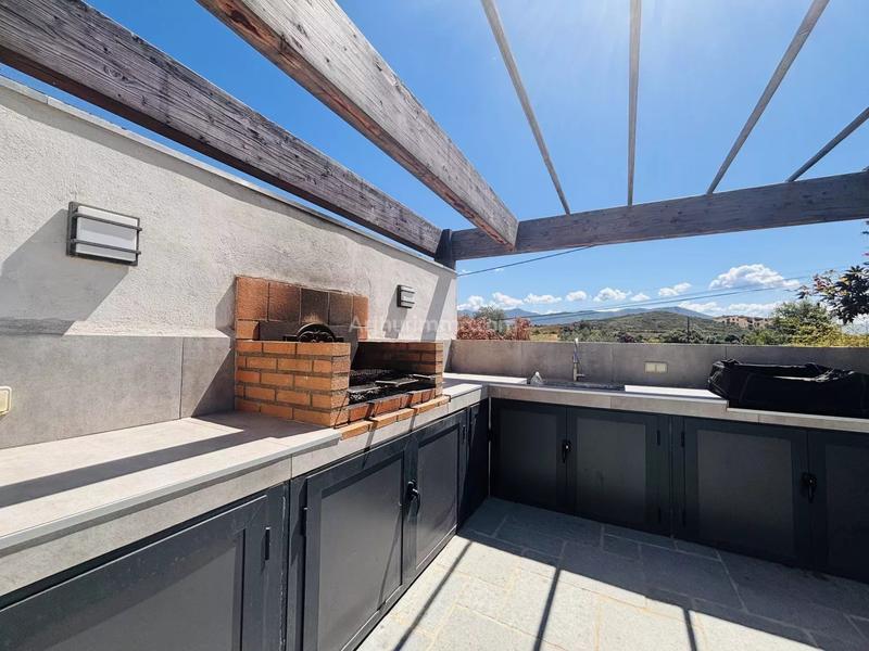 Maison - 143 m² - 5 pièces