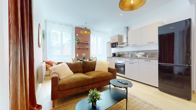 Appartement - 70 m² - 5 pièces