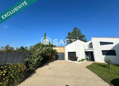 Villa - 232 m² - 10 pièces