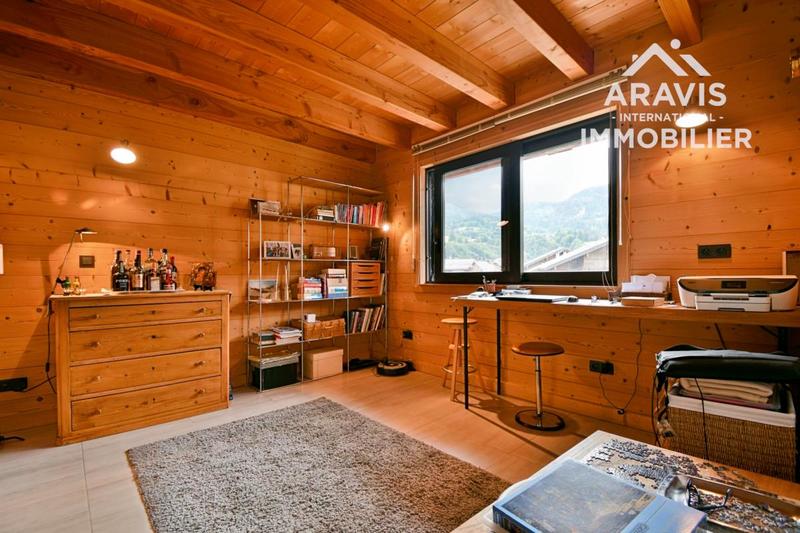 Châlet - 283 m² - 10 pièces