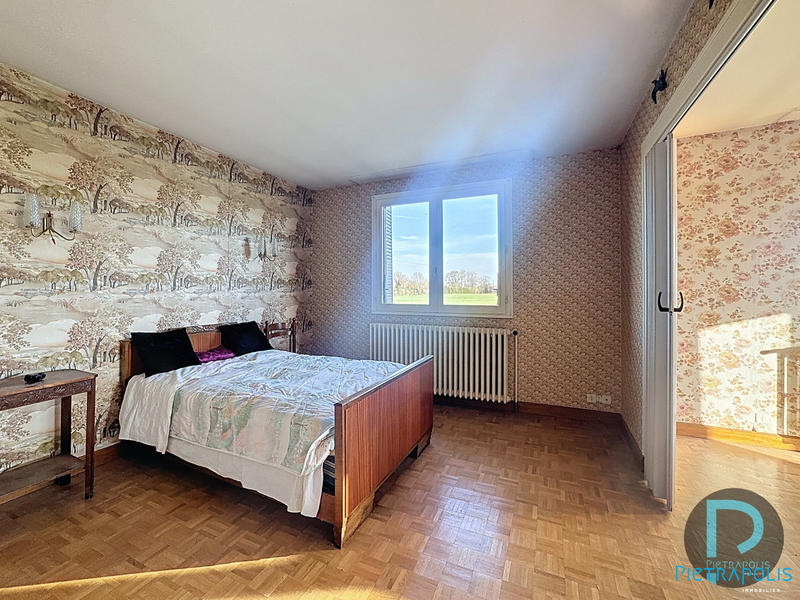 Maison - 140 m² - 5 pièces