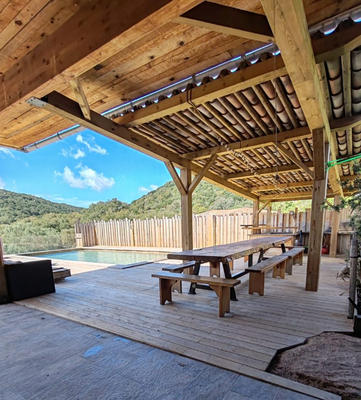 Villa - 322 m² - 5 pièces