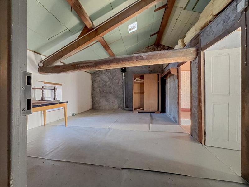 Maison de village - 95 m² - 5 pièces