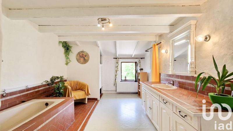 Maison - 266 m² - 6 pièces