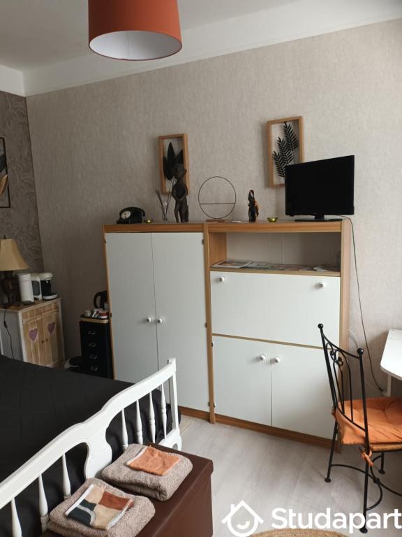Chambre - 10 m² - 1 pièce
