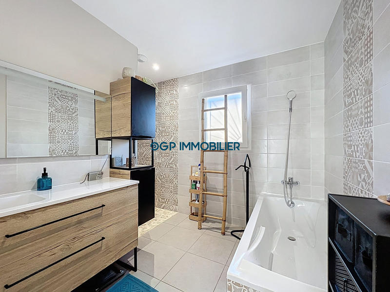 Villa - 108 m² - 4 pièces