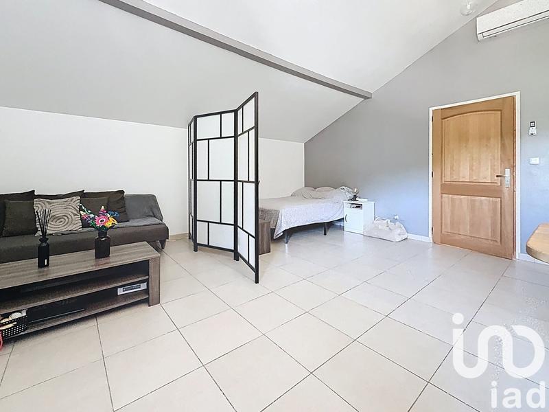 Maison - 277 m² - 8 pièces