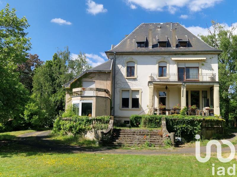 Maison - 315 m² - 20 pièces