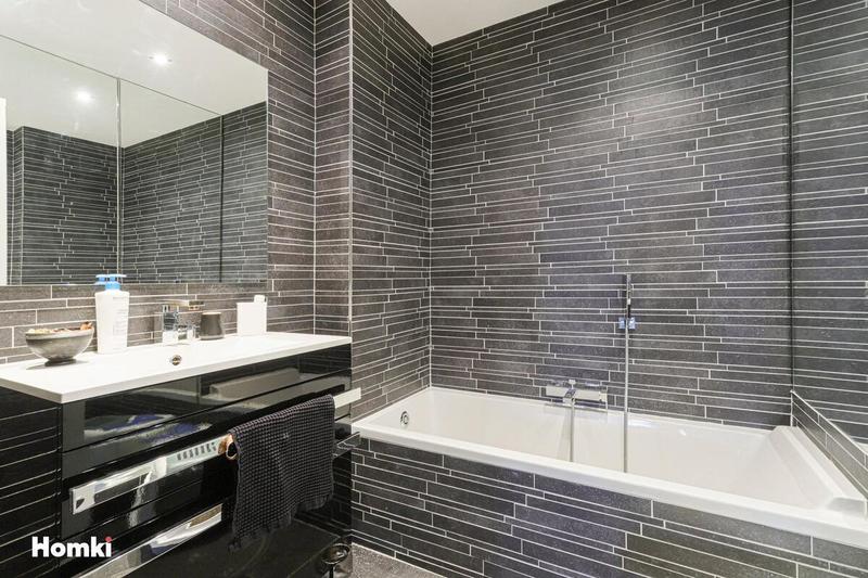 Appartement - 101 m² - 4 pièces