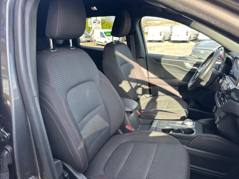 Ford Kuga 2.5 Duratec 190 ch FlexiFuel Fhev E85 Powershift St-Line