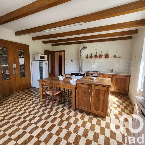 Maison - 187 m² - 7 pièces