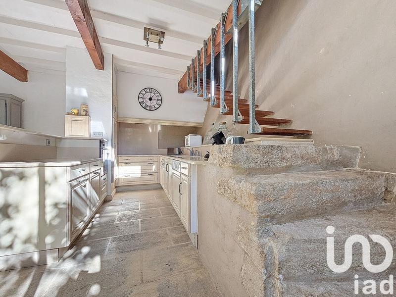 Maison - 204 m² - 9 pièces