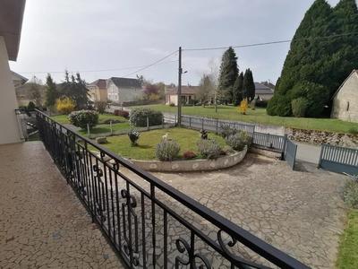 Maison - 161 m² - 6 pièces