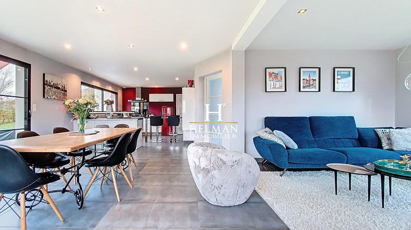 Maison - 167 m² - 6 pièces