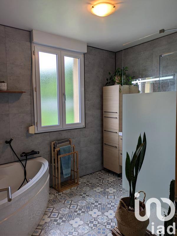 Maison - 111 m² - 4 pièces