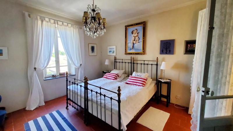 Maison de village - 205 m² - 7 pièces